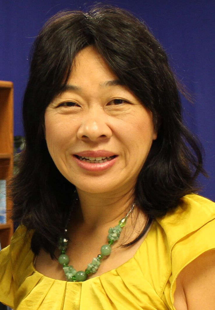 yvonne wolf
